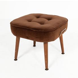 Chestnut Brown Velour 4 Button Splayed Wooden Leg Foot Stool